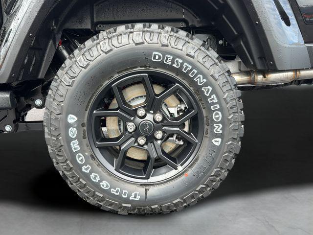 new 2025 Jeep Gladiator car, priced at $50,741