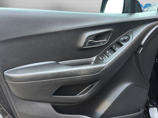 used 2022 Chevrolet Trax car, priced at $14,215