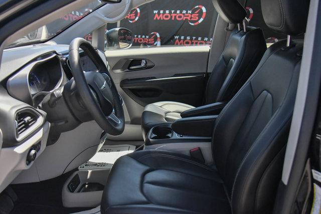 used 2023 Chrysler Pacifica car, priced at $21,371