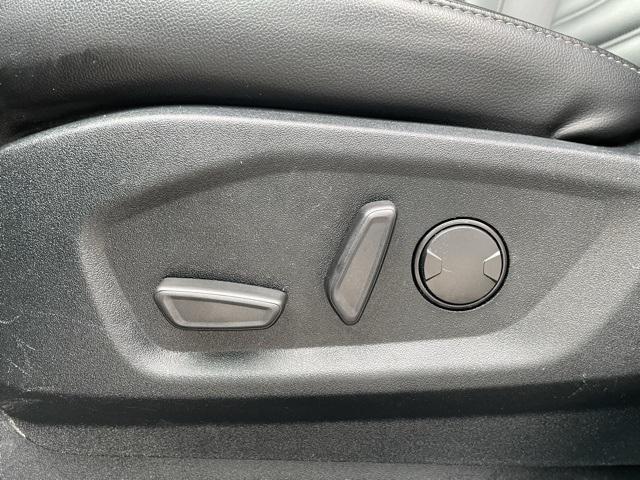 used 2020 Ford Edge car, priced at $13,929