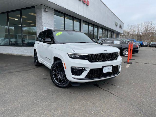 used 2025 Jeep Grand Cherokee car, priced at $51,574