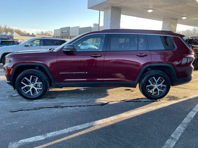 used 2025 Jeep Grand Cherokee L car, priced at $40,374
