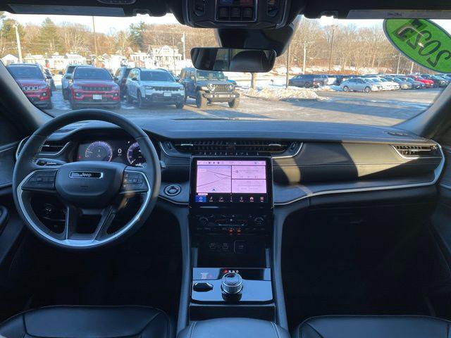 used 2025 Jeep Grand Cherokee L car, priced at $40,374