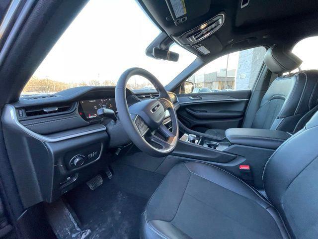 new 2026 Jeep Grand Cherokee car, priced at $46,109