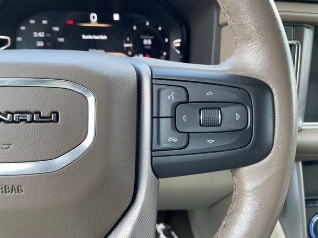 used 2022 GMC Yukon XL car, priced at $46,788