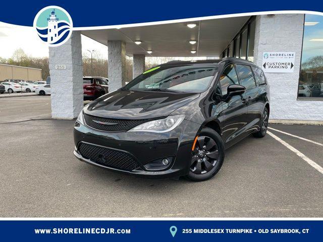 used 2020 Chrysler Pacifica Hybrid car, priced at $25,218