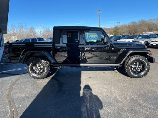 new 2026 Jeep Gladiator car, priced at $46,017