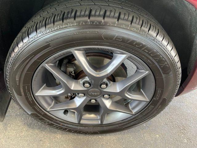 used 2019 Jeep Grand Cherokee car, priced at $16,954