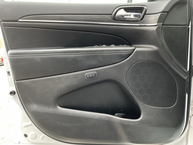 used 2021 Jeep Grand Cherokee car, priced at $27,440
