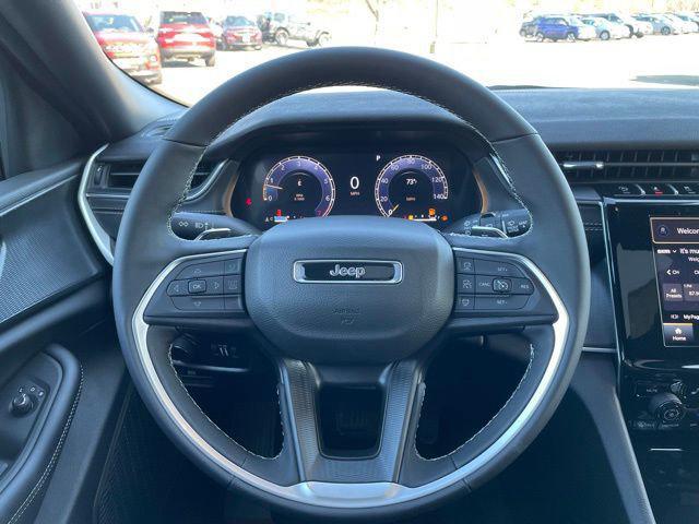 new 2025 Jeep Grand Cherokee car, priced at $39,032