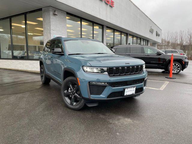 new 2026 Jeep Grand Cherokee car, priced at $48,329