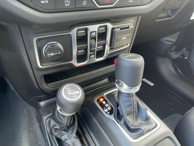 new 2026 Jeep Gladiator car, priced at $47,451