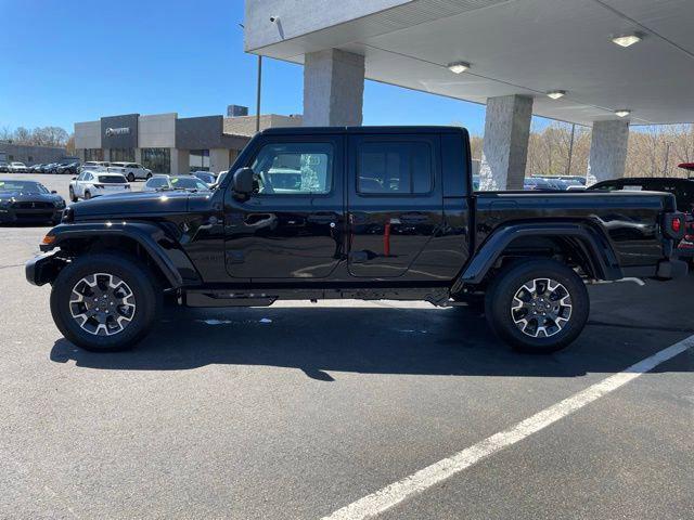 new 2026 Jeep Gladiator car, priced at $47,451