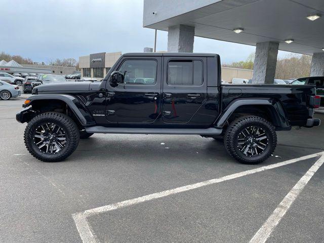 used 2021 Jeep Gladiator car, priced at $30,994