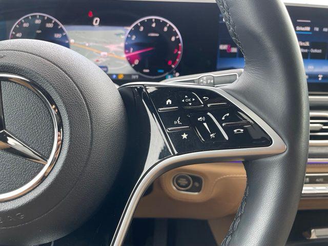 Mercedes-Benz GLE view 15