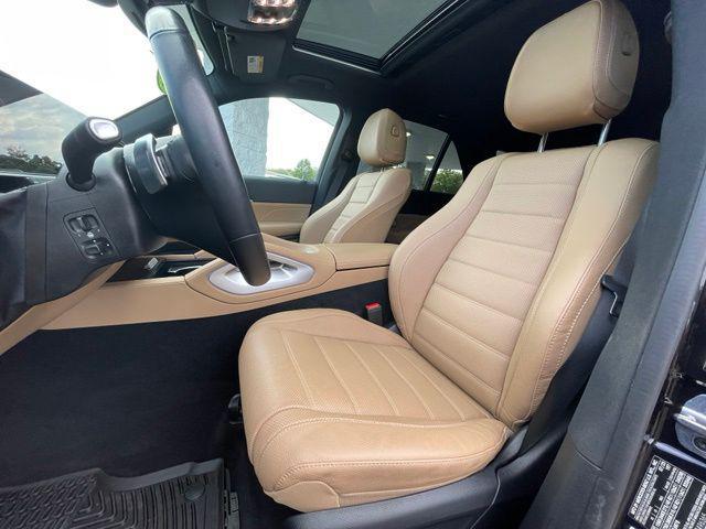 Mercedes-Benz GLE view 11