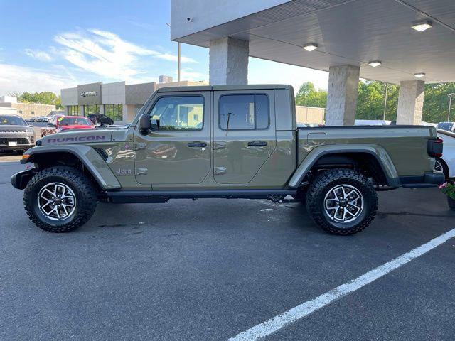 new 2026 Jeep Gladiator car, priced at $53,528