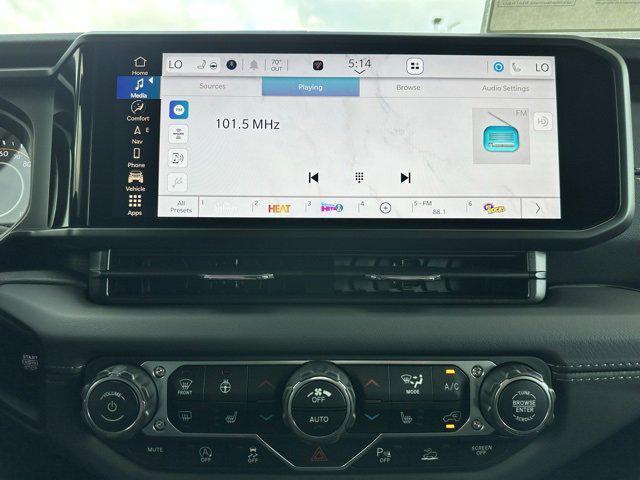 new 2025 Jeep Wrangler car, priced at $55,125