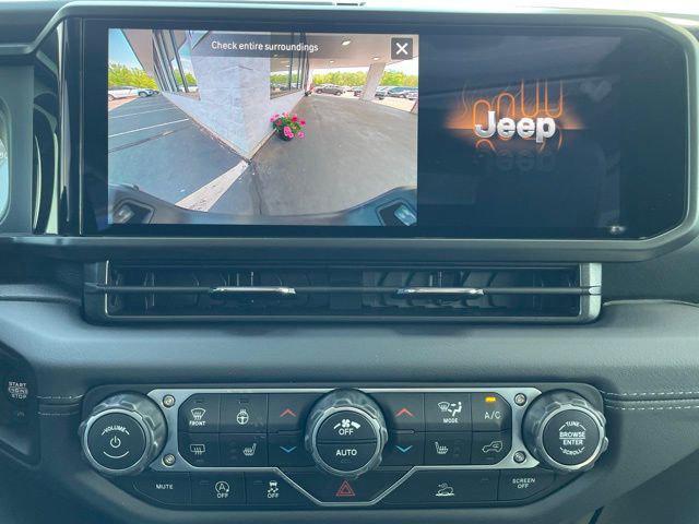 new 2026 Jeep Gladiator car, priced at $46,348
