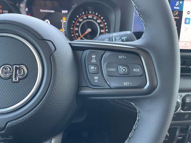 new 2026 Jeep Gladiator car, priced at $46,348