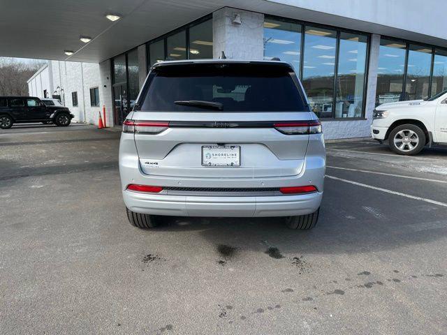 new 2026 Jeep Grand Cherokee car, priced at $52,587
