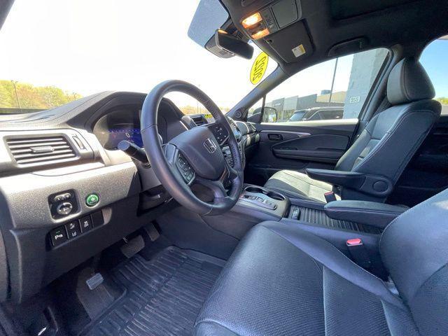 used 2022 Honda Passport car, priced at $28,774