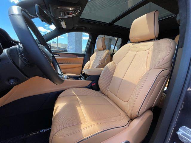 new 2026 Jeep Grand Cherokee car, priced at $62,434