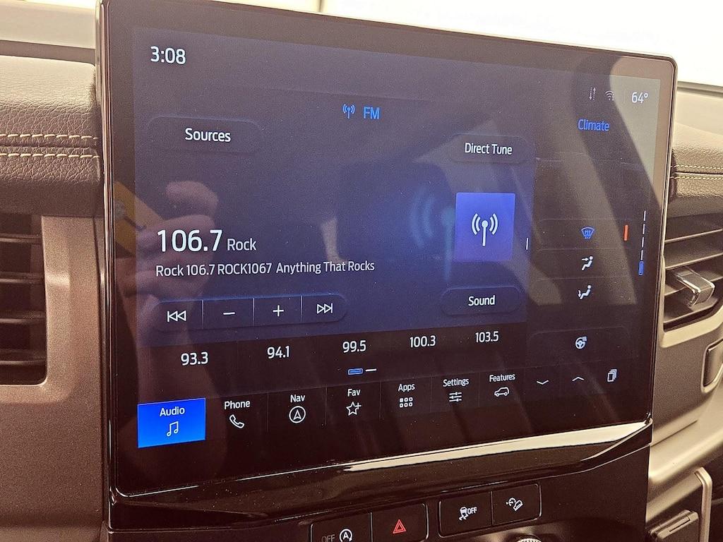 used 2024 Ford Expedition car, priced at $48,998