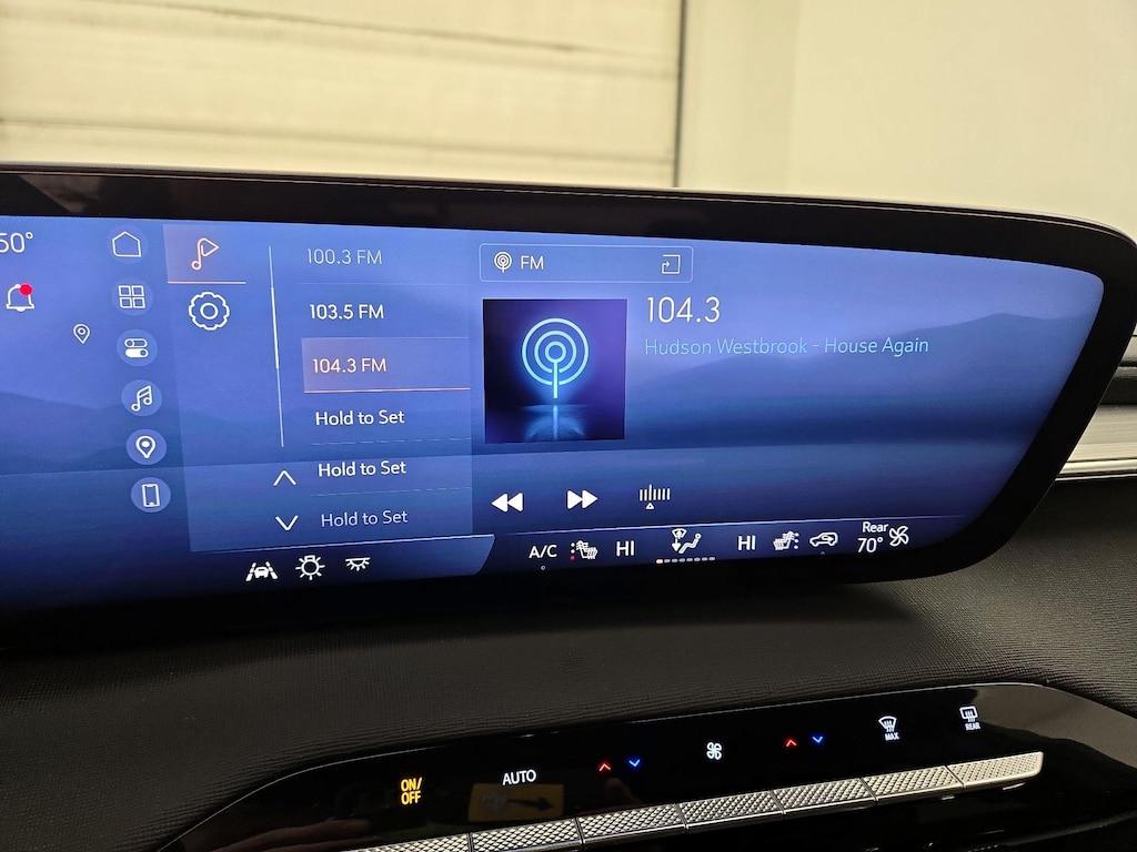 used 2025 Buick Enclave car, priced at $34,998