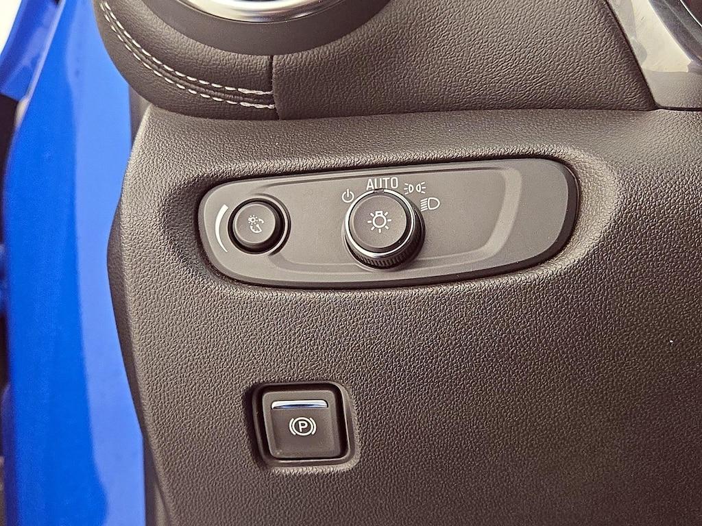 used 2024 Chevrolet Blazer car, priced at $22,998