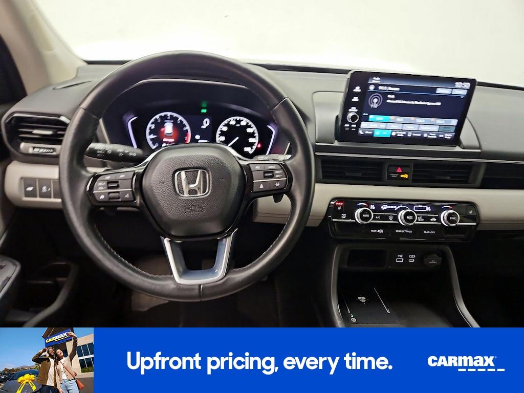 used 2024 Honda Pilot car, priced at $39,998