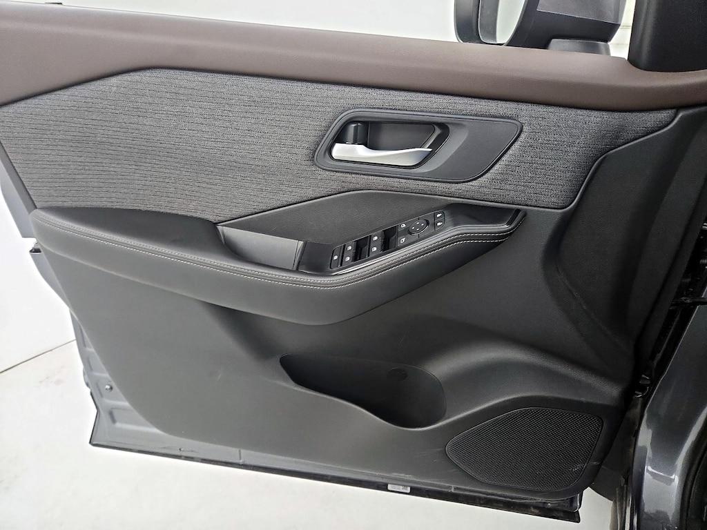 used 2023 Nissan Rogue car, priced at $21,998