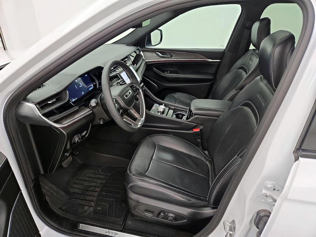 used 2023 Jeep Grand Cherokee car, priced at $35,998