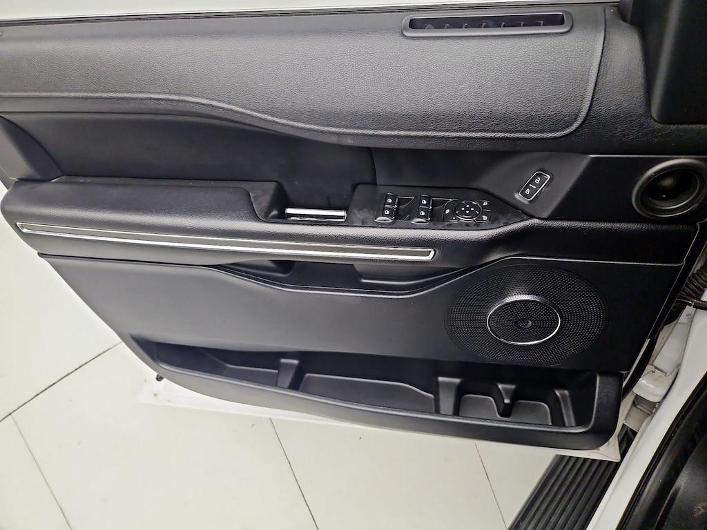 used 2019 Ford Expedition car, priced at $27,998