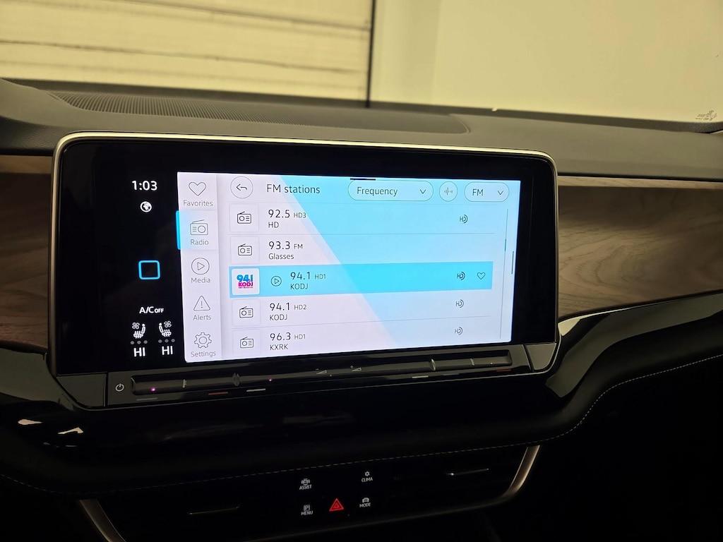 used 2025 Volkswagen Atlas car, priced at $32,998