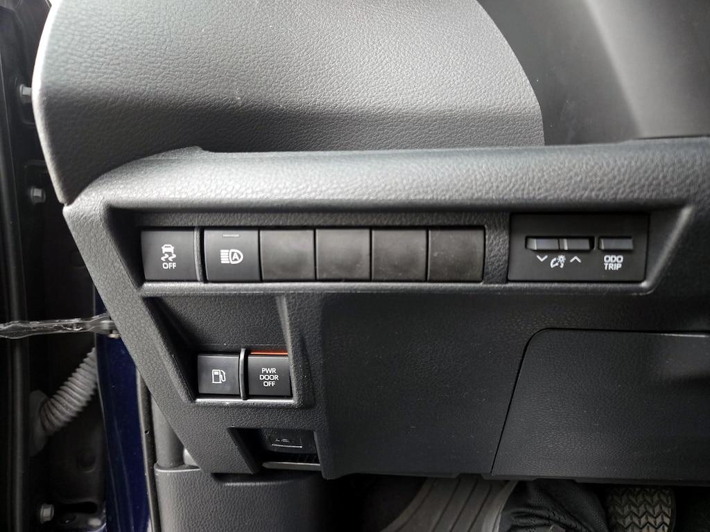 used 2021 Toyota Sienna car, priced at $39,998