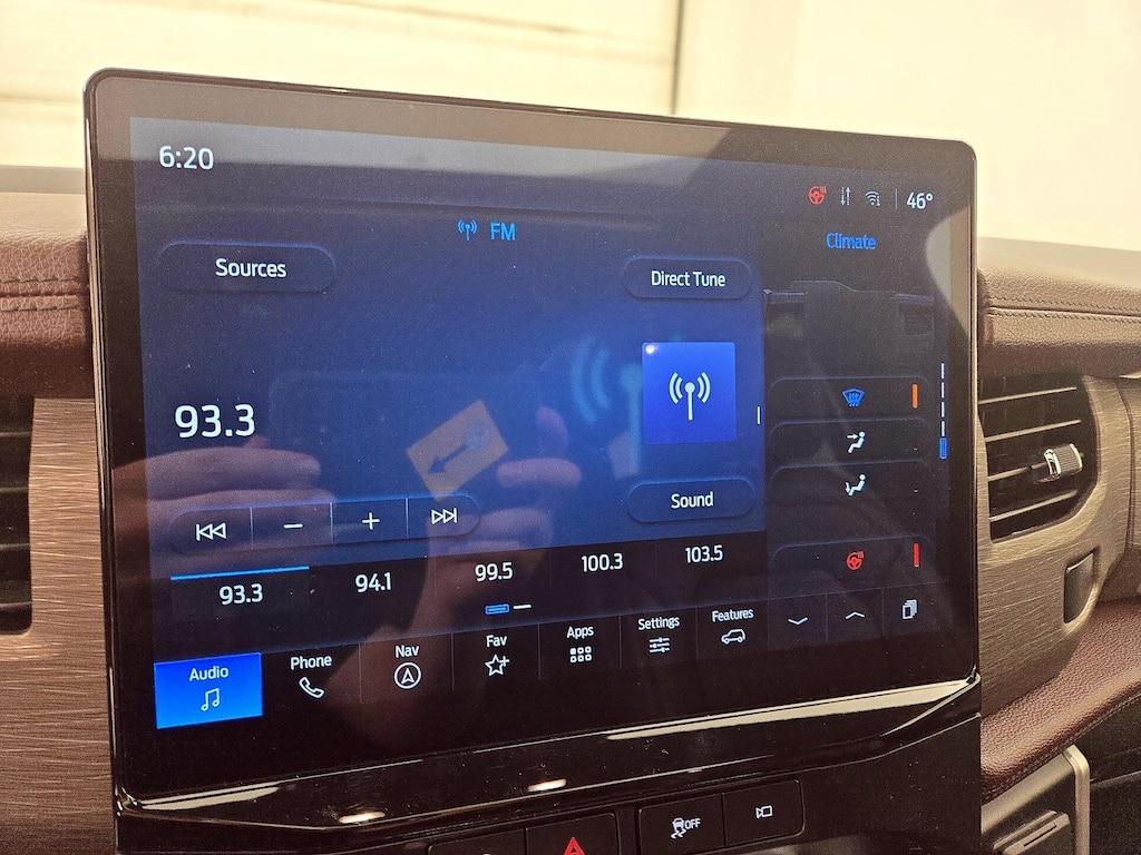 used 2024 Ford Expedition car, priced at $48,998