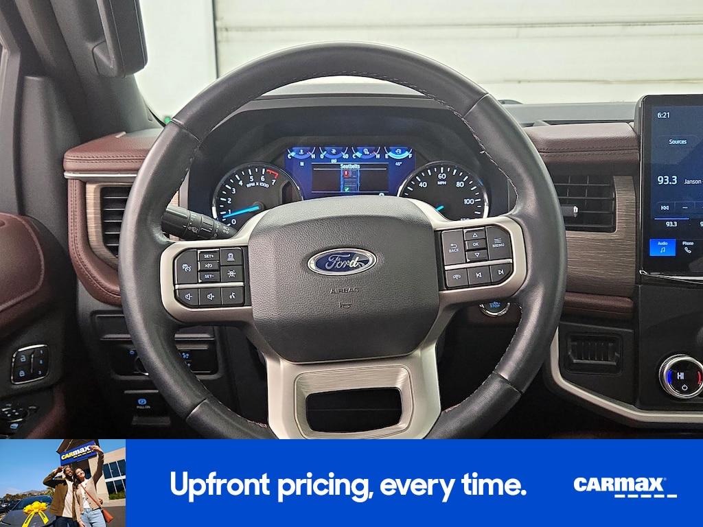 used 2024 Ford Expedition car, priced at $48,998