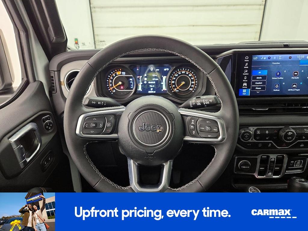 used 2025 Jeep Wrangler car, priced at $35,998