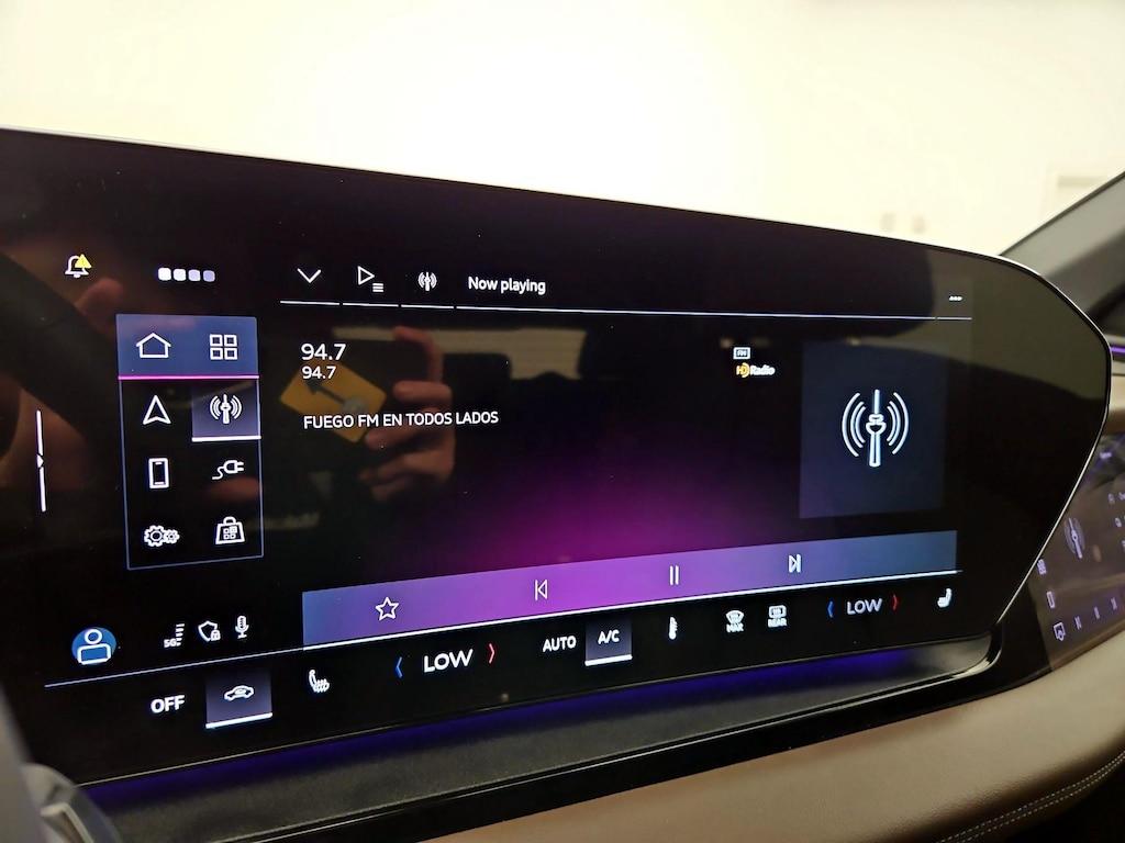 used 2025 Audi Q6 e-tron car, priced at $54,998