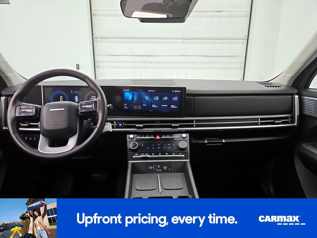 used 2025 Hyundai Santa Fe car, priced at $32,998
