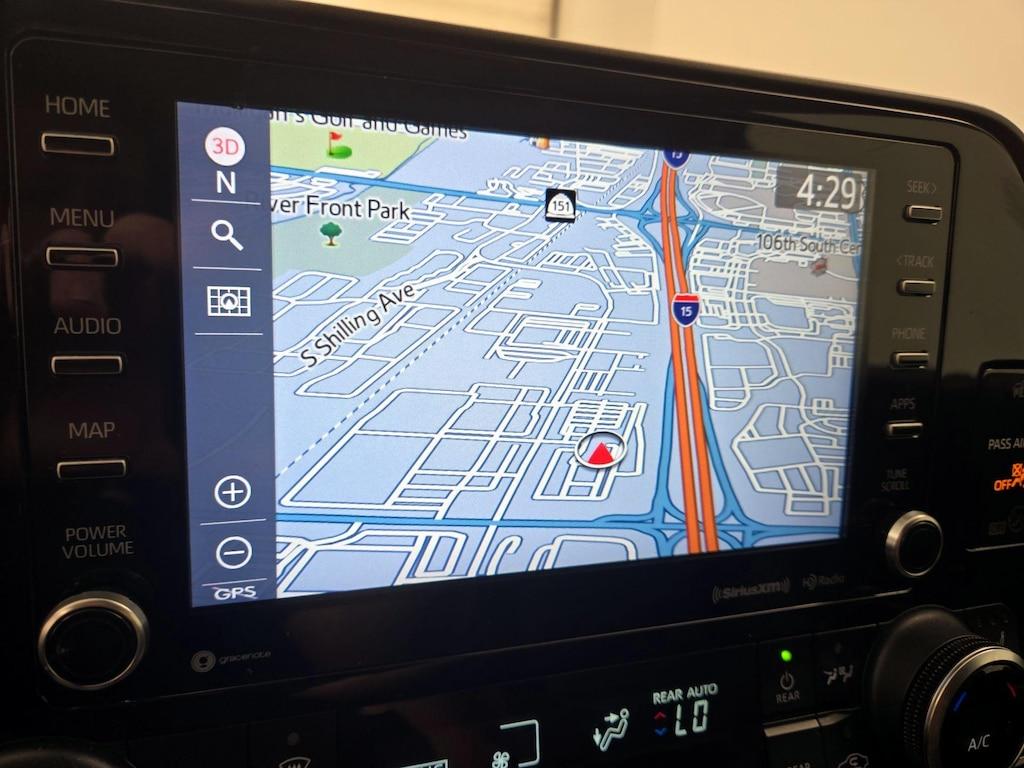 used 2022 Toyota Highlander car, priced at $33,998