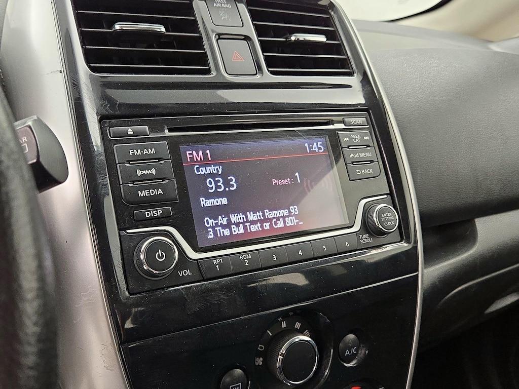 used 2017 Nissan Versa Note car, priced at $10,998