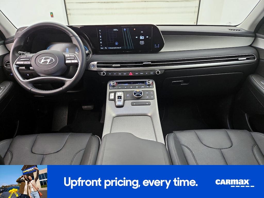 used 2025 Hyundai Palisade car, priced at $35,998