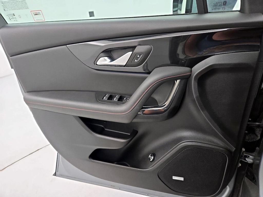 used 2025 Chevrolet Blazer car, priced at $35,998