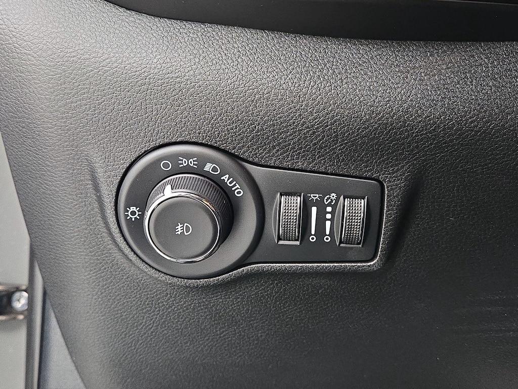 used 2024 Jeep Compass car, priced at $26,998