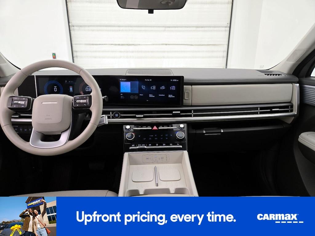 used 2025 Hyundai Santa Fe car, priced at $30,998