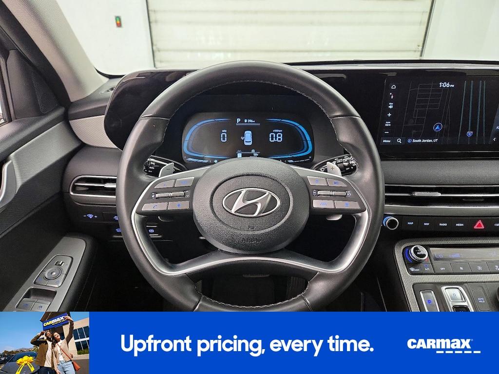 used 2025 Hyundai Palisade car, priced at $35,998