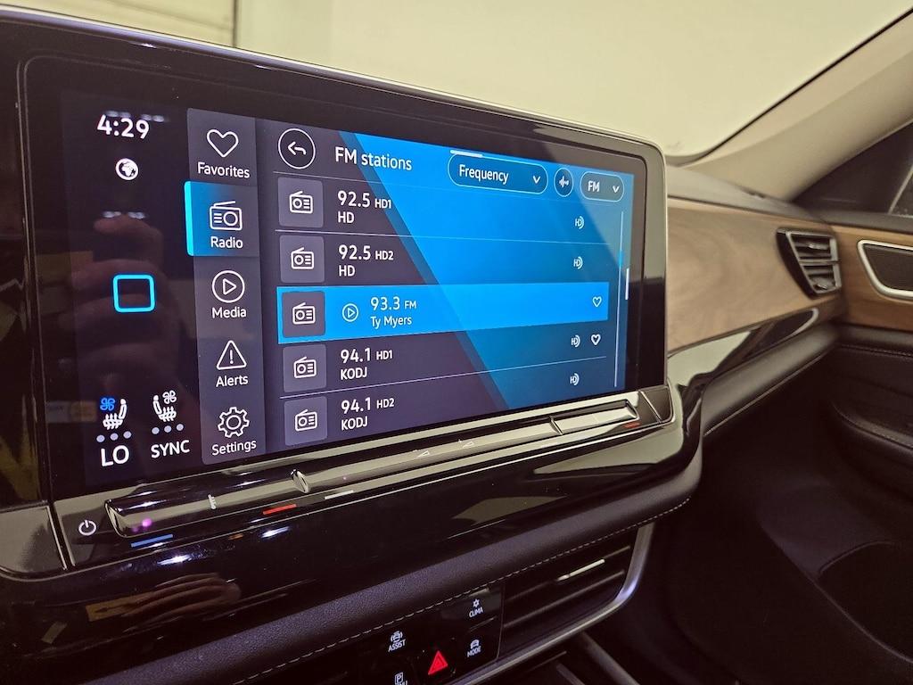 used 2024 Volkswagen Atlas car, priced at $29,998