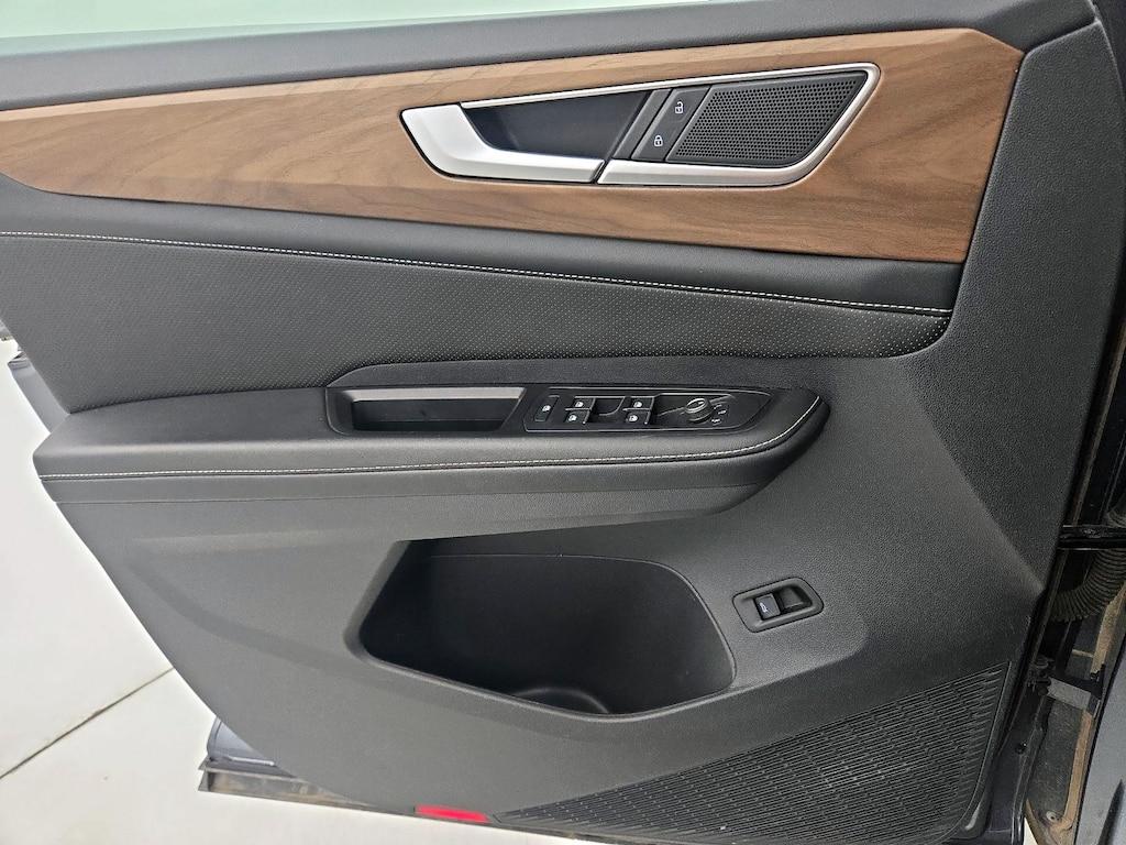 used 2024 Volkswagen Atlas car, priced at $29,998